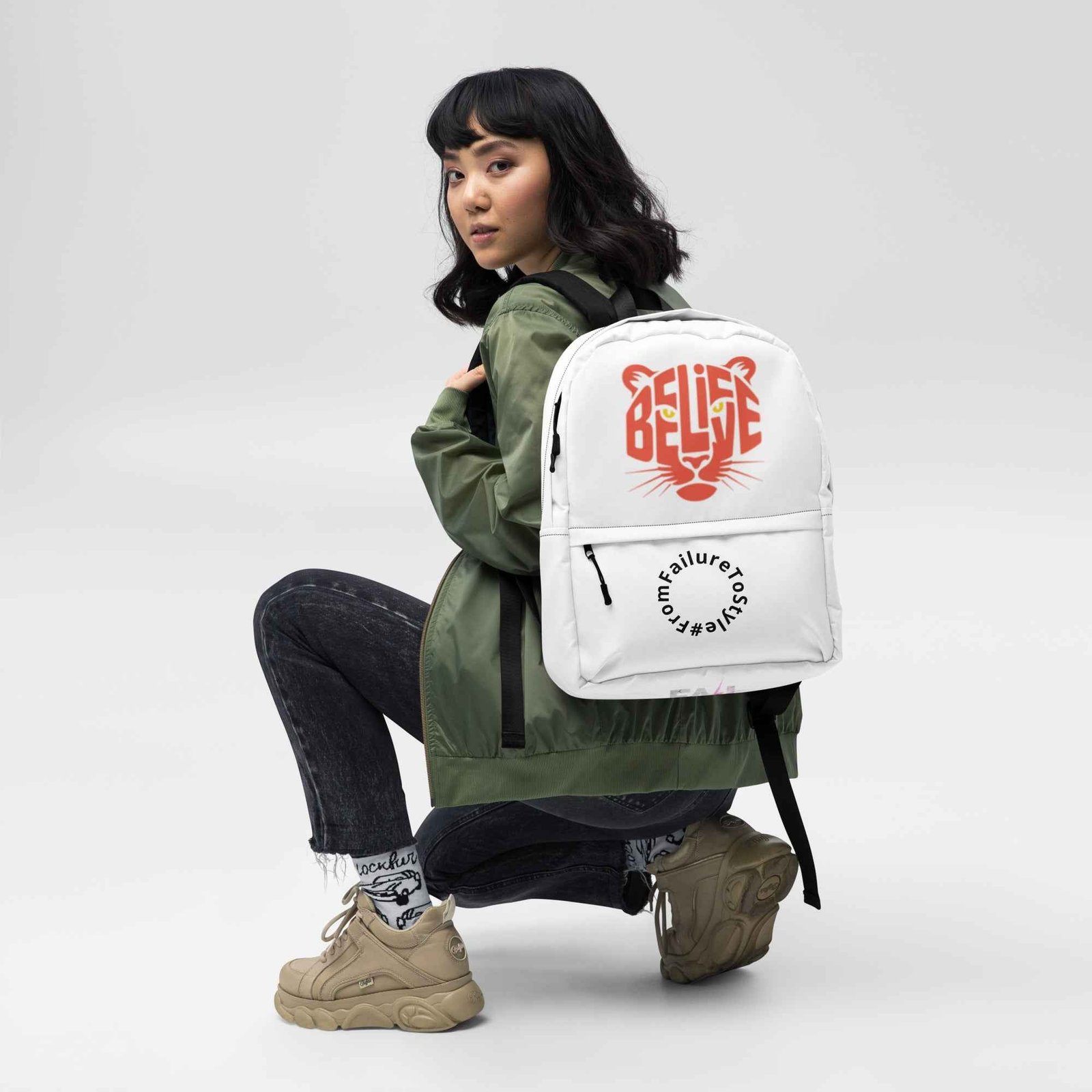 Zaino “Urban Flow” 🎒 | FAIL Streetwear – Resistente, Versatile e Waterproof - FAIL Streetwear